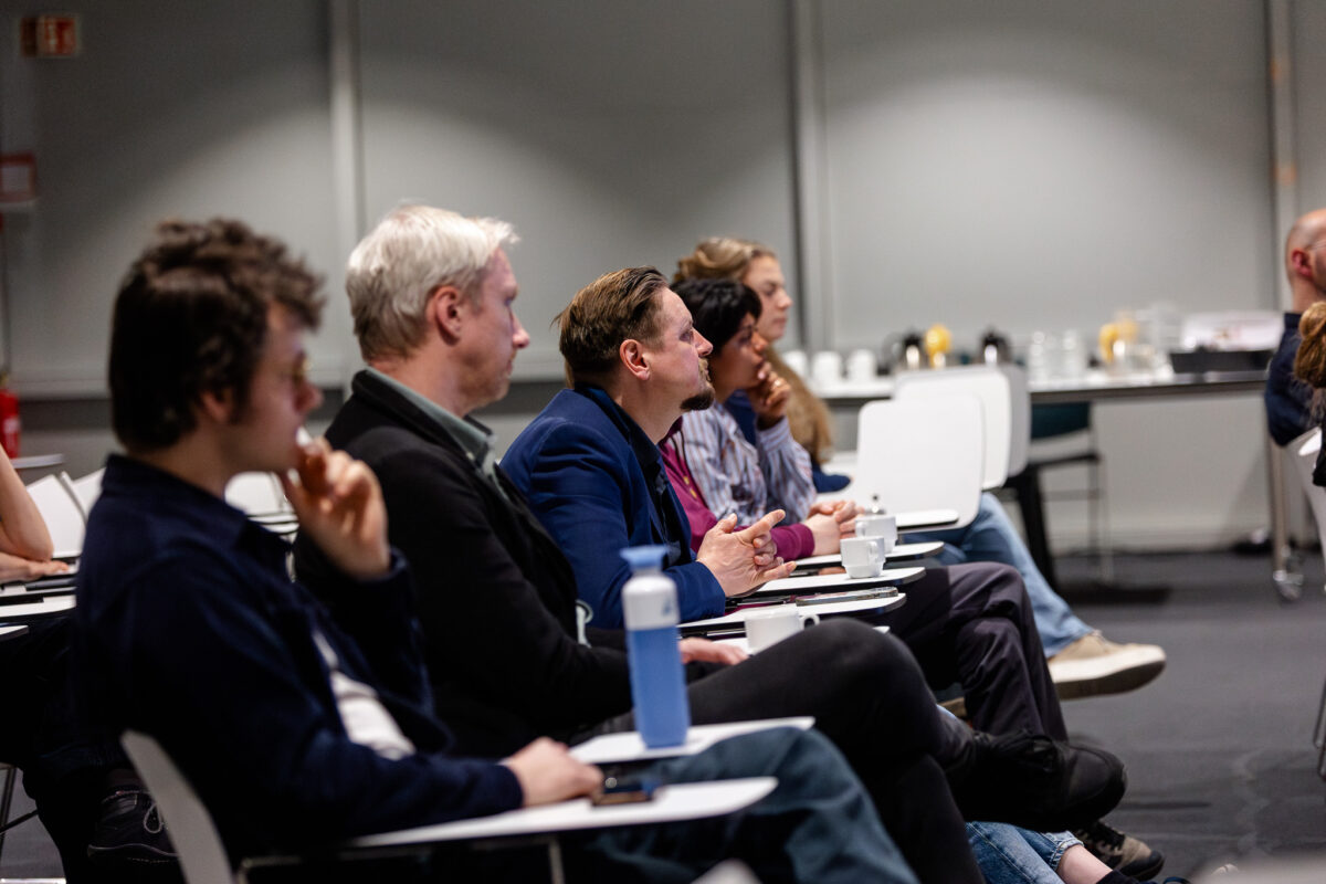 Keynote presentation Second Skin by Hazal Erturkan